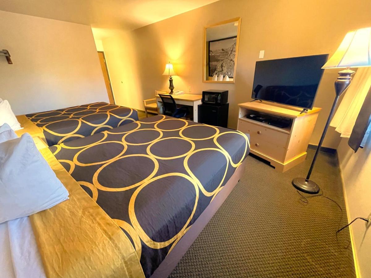 Fairbridge Inn & Suites Moscow - Pullman Exterior photo