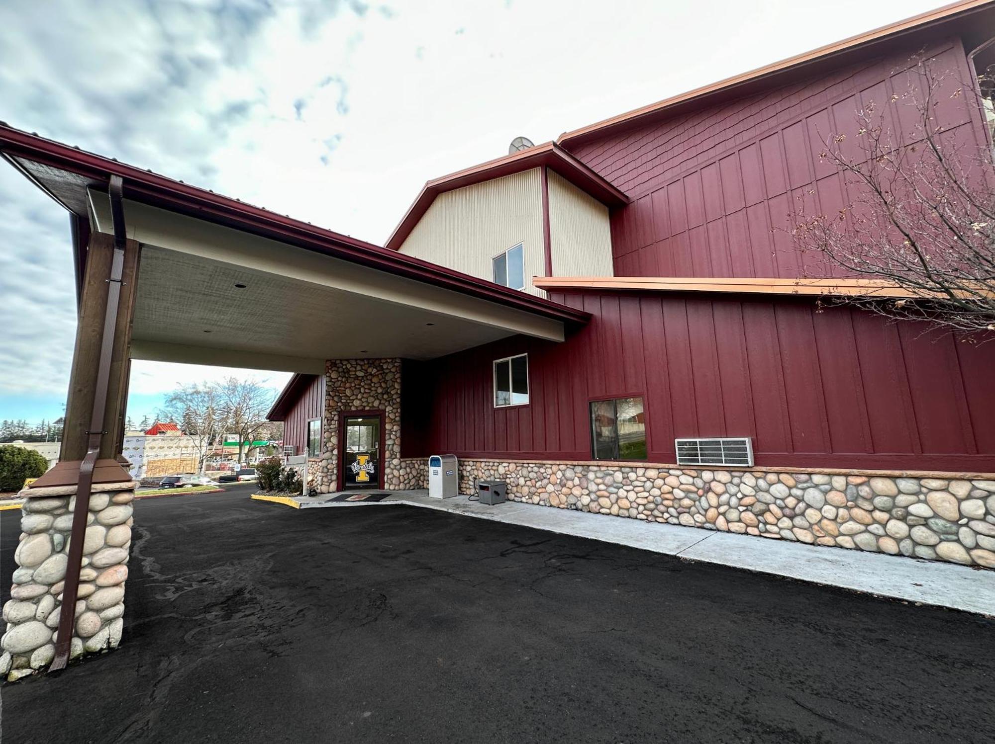 Fairbridge Inn & Suites Moscow - Pullman Exterior photo